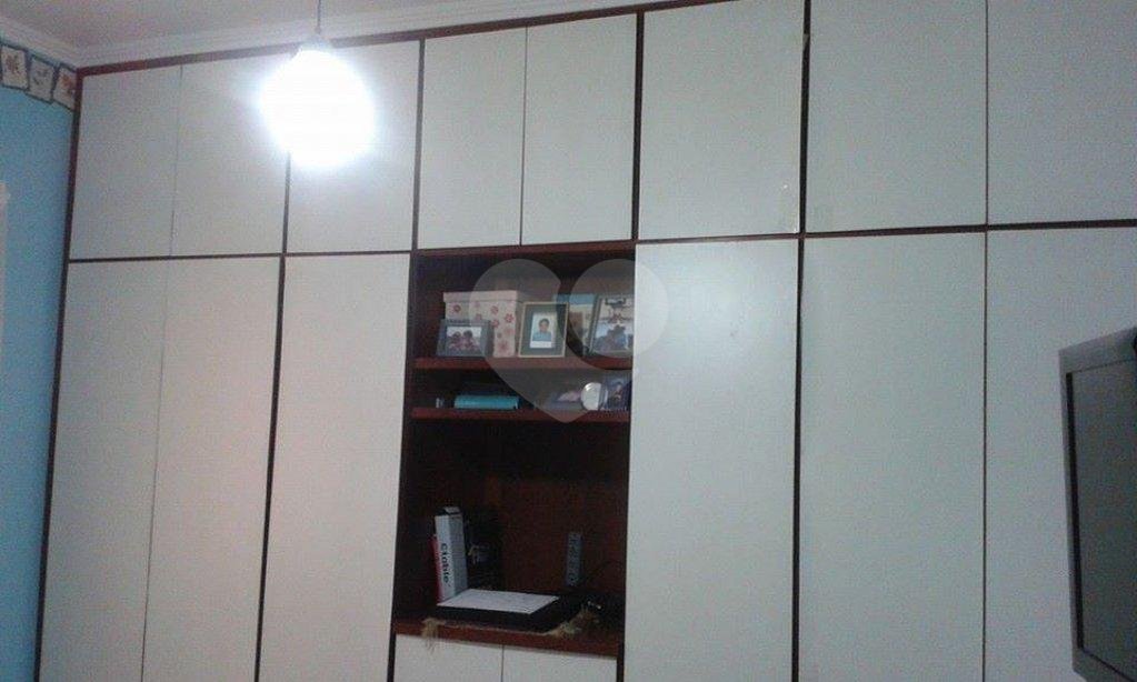 Casa Térrea à venda com 3 quartos, sendo 1 suíte, em Parque Peruche, São Paulo, SP