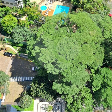 Apartamento à venda com 3 quartos, sendo 1 suíte,  em Alto da Boa Vista, São Paulo, SP