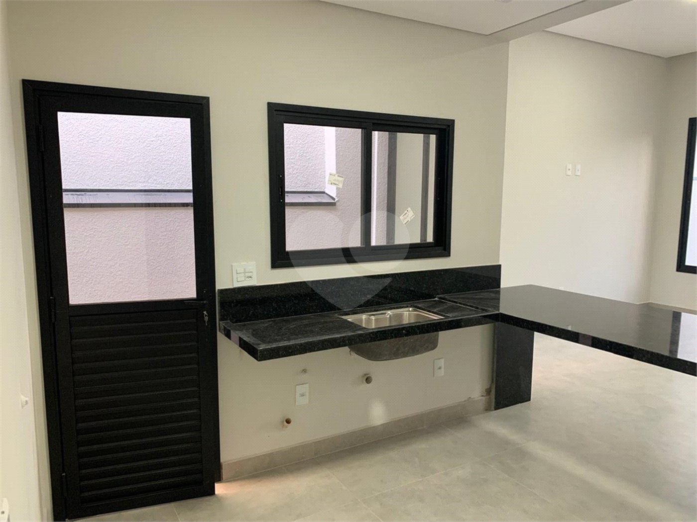 Casa Térrea à venda com 3 quartos, sendo 1 suíte, em Jardim Morada do Sol, Indaiatuba, SP