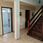 Casa à venda com 4 quartos, sendo 2 suítes,  em Country Residencial Felix, Bom Jesus dos Perdões, SP