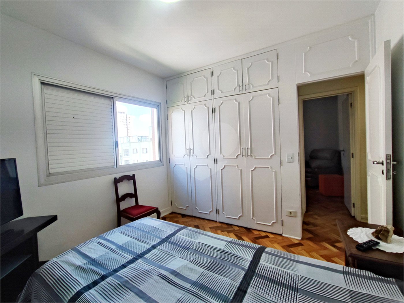 Apartamento à venda com 3 quartos, sendo 1 suíte, em Alto da Boa Vista, São Paulo, SP