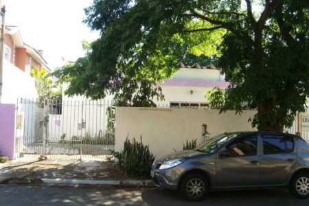 Casa à venda com 3 suítes em Jardim Leonor, São Paulo, SP
