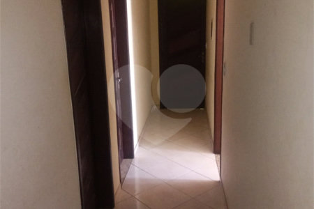 Casa à venda com 2 quartos, sendo 1 suíte, no condomínio River Plate, Rio de Janeiro - RJ