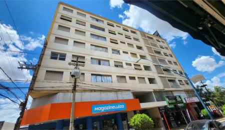 Apartamento à venda com 2 quartos, sendo 1 suíte, no Centro, Araraquara, SP