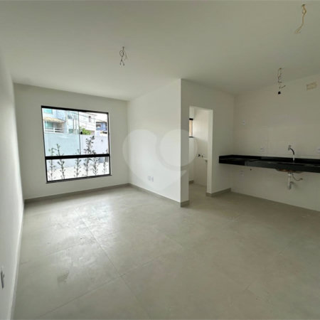 Apartamento à venda com 1 suíte em Ogiva, Cabo Frio, RJ