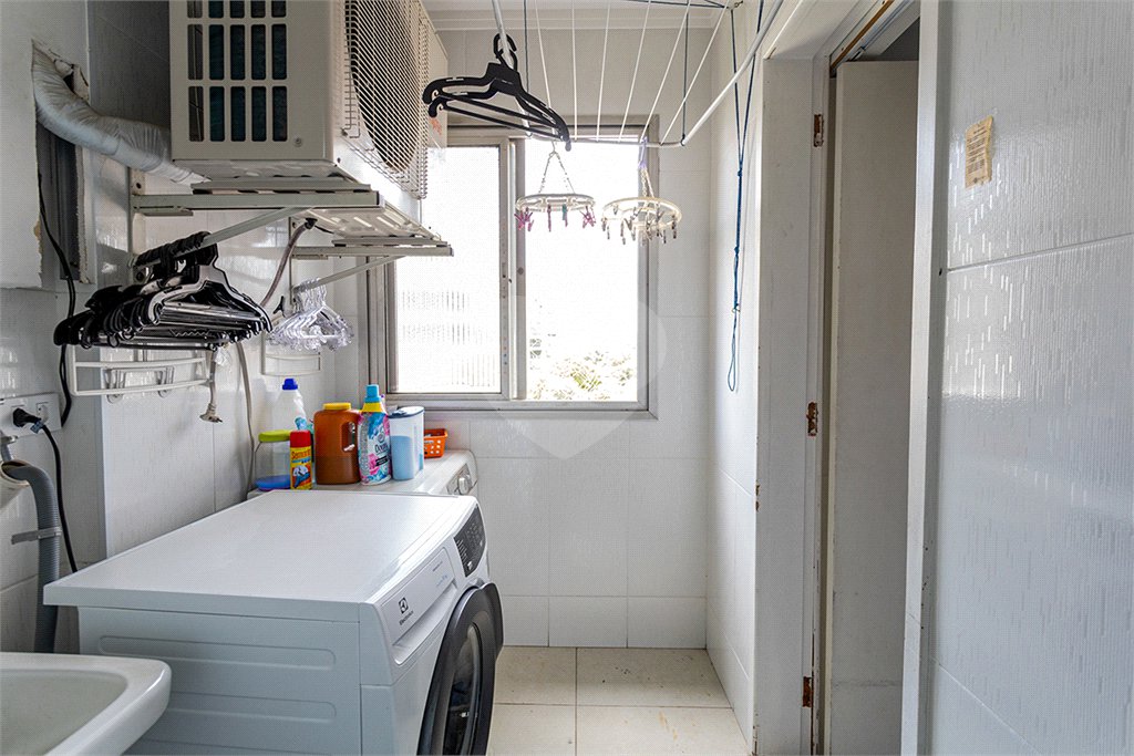 Apartamento à venda com 3 quartos, sendo 1 suíte, em Vila Ida, São Paulo, SP
