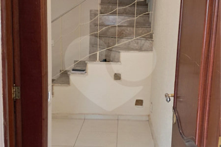 Casa à venda ou para alugar com 3 quartos, sendo 1 suíte, no condomínio Maison, São Paulo - SP