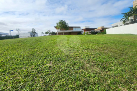 Terreno à venda no condomínio Alphaville Nova Esplanada 2, Votorantim - SP
