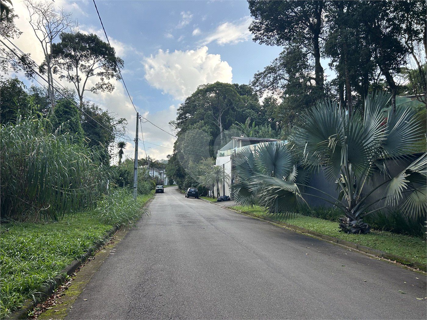 Terreno à venda no condomínio Alpes da Cantareira, Mairiporã - SP