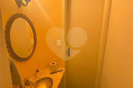 Sobrado à venda com 3 quartos, sendo 1 suíte,  em Chácara Santo Antônio (zona Sul), São Paulo, SP
