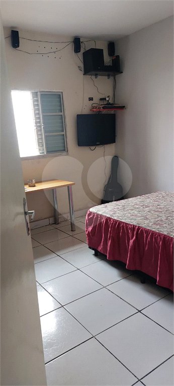 Sobrado à venda com 2 quartos em Jardim Mariana Ii, São José dos Campos, SP