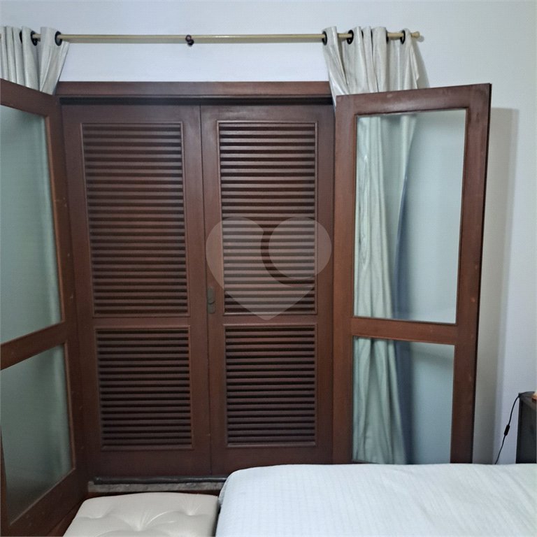 Sobrado à venda com 4 quartos, sendo 2 suítes, em Vila José Bonifácio, Araraquara, SP