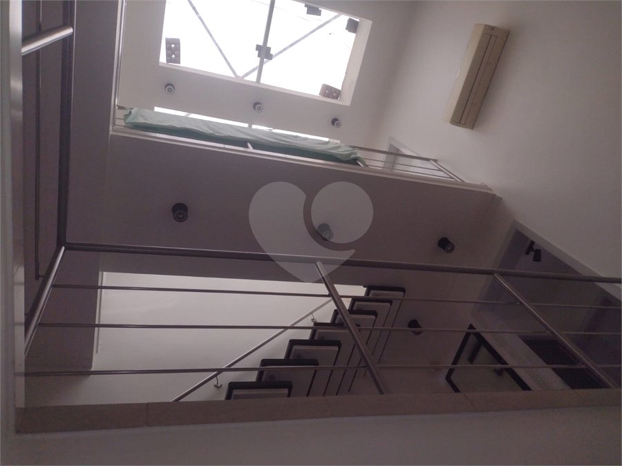 Casa à venda com 3 suítes em Santana, São Paulo, SP