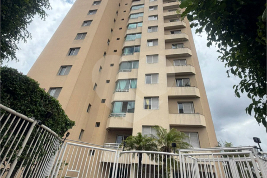 Apartamento à venda com 2 quartos, sendo 1 suíte,  em Vila Paulicéia, São Paulo, SP