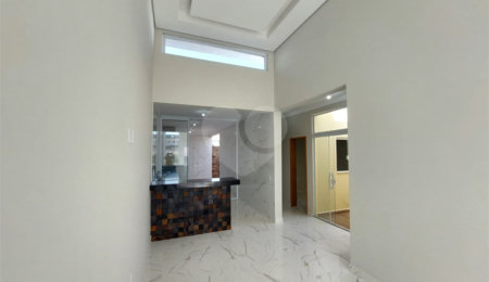 Casa à venda com 3 quartos, sendo 1 suíte,  no condomínio Horto Florestal Villagio, Sorocaba - SP