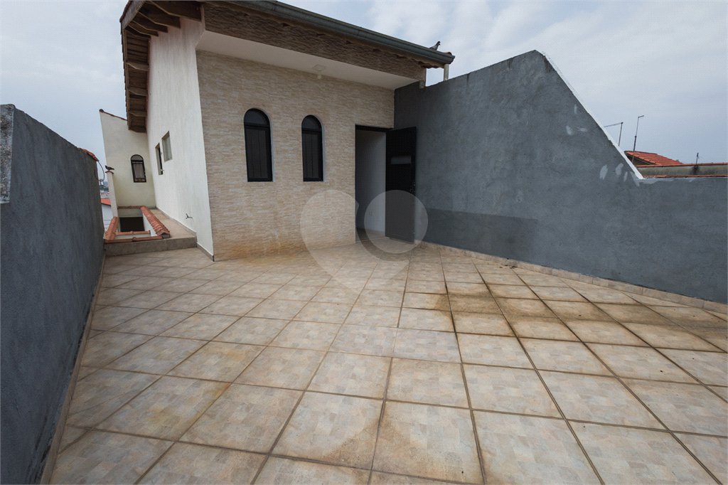 Casa à venda com 3 quartos, sendo 2 suítes, em Jardim Santa Cecília, Guarulhos, SP