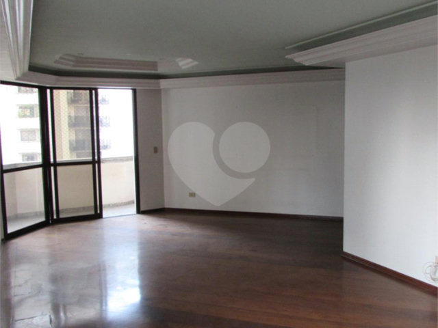 Apartamento à venda com 4 quartos, sendo 3 suítes,  em Tatuapé, São Paulo, SP