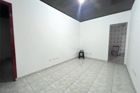 Casa à venda com 4 quartos, sendo 2 suítes, em Jardim São Paulo(zona Norte), São Paulo, SP