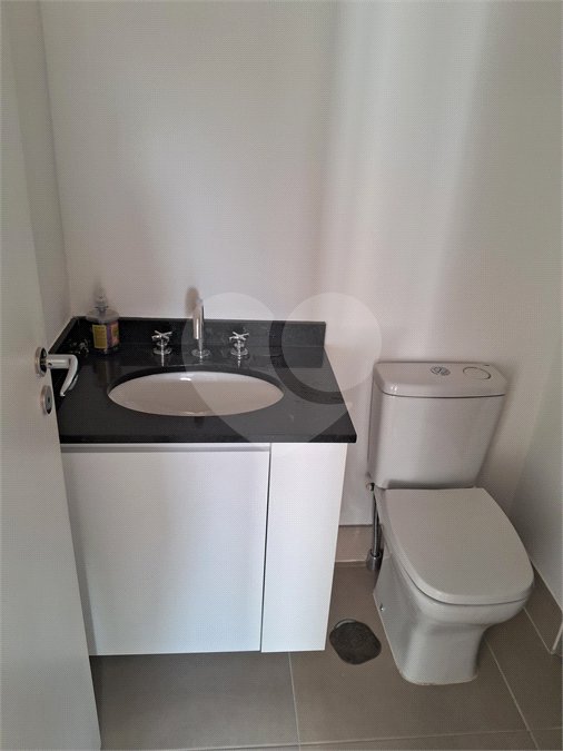 Apartamento à venda ou para alugar com 2 suítes em Água Branca, São Paulo, SP