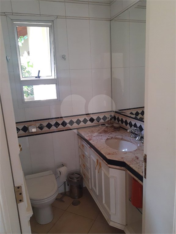 Casa à venda com 5 suítes em Jardim Leonor, São Paulo, SP