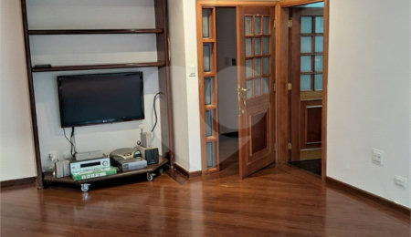 Apartamento à venda com 3 quartos, sendo 1 suíte,  em Perdizes, São Paulo, SP