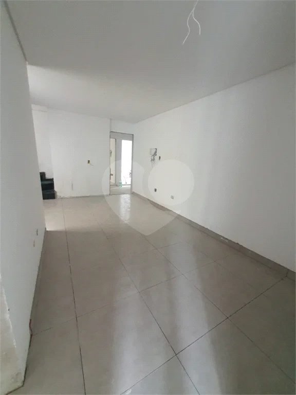 Cobertura com 100m² , 2 dormitórios , sendo 1 suíte , 1 vaga , à venda no bairro Campestre em Santo André.