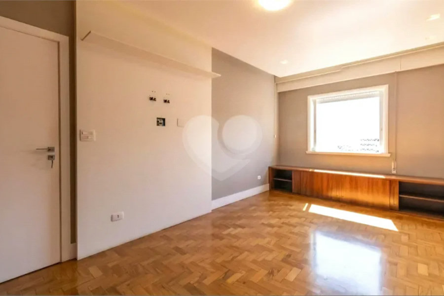 Apartamento à venda 97 m², 2 dormitórios, 1 vaga no Jardim Paulista - São Paulo/SP.