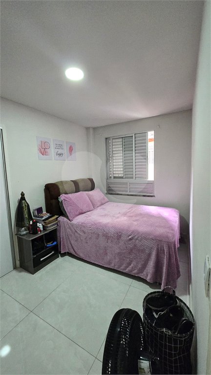 Apartamento com 48 m² localizado na Rua Conselheiro Crispiniano, 125