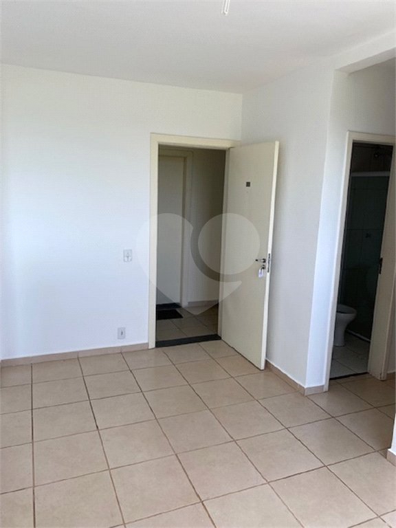 Apartamento no condomínio Spazio Monte Alto