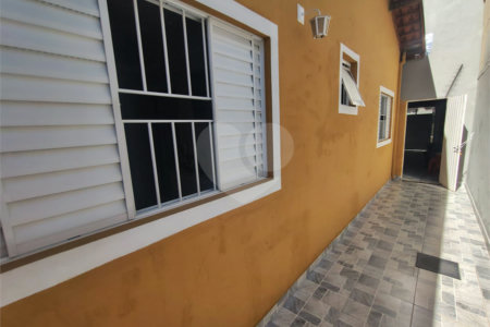 Casa ampla com edícula 3 Quartos