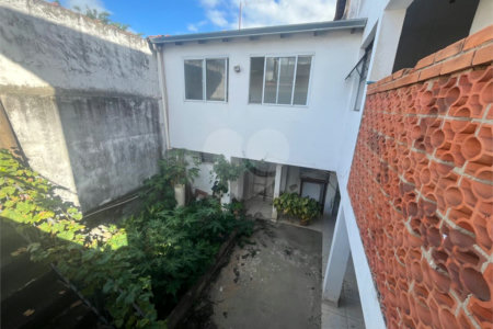 Casa à venda com 3 quartos, sendo 1 suíte, em Jardim Maria Antônia Prado, Sorocaba, SP