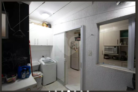 Casa à venda com 3 quartos, sendo 1 suíte, em Jardim Leonor Mendes de Barros, São Paulo, SP
