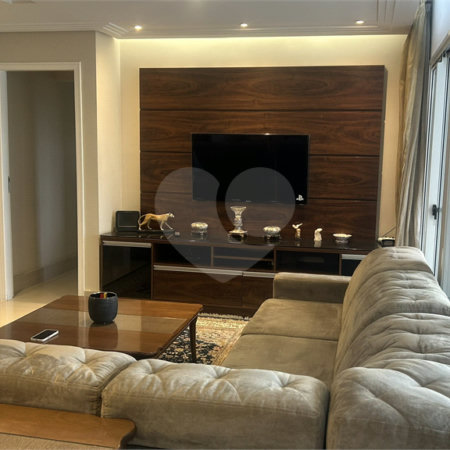 Apartamento à venda com 3 suítes em Mooca, São Paulo, SP