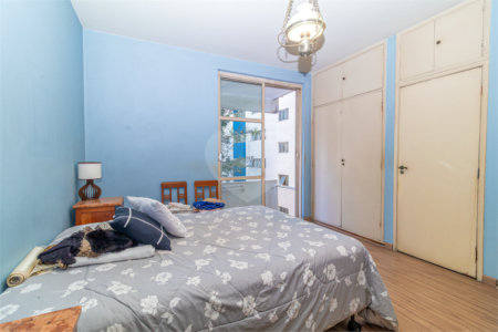 Apartamento à venda com 4 quartos, sendo 1 suíte,  em Higienópolis, São Paulo, SP