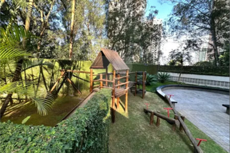 Apartamento para alugar com 2 suítes em Vila Andrade, São Paulo, SP