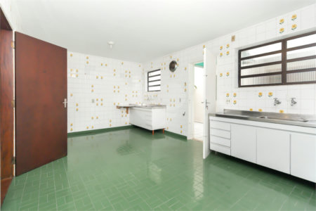 Casa à venda com 3 quartos, sendo 1 suíte, em Vila Mascote, São Paulo, SP