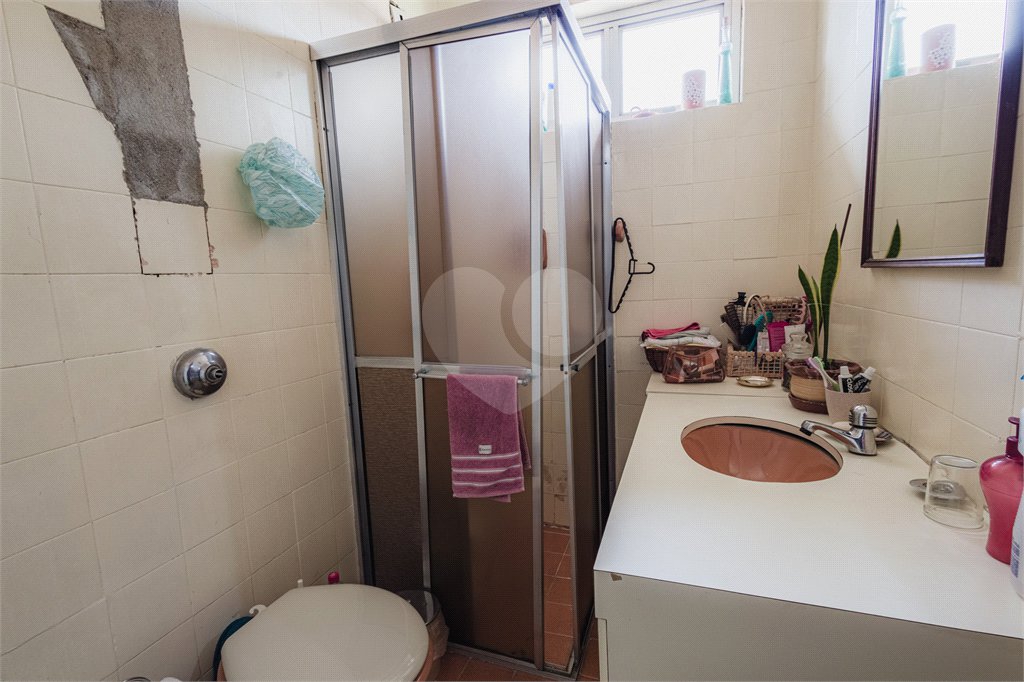 Casa à venda com 5 quartos, sendo 1 suíte, em Vila Rosália, Guarulhos, SP