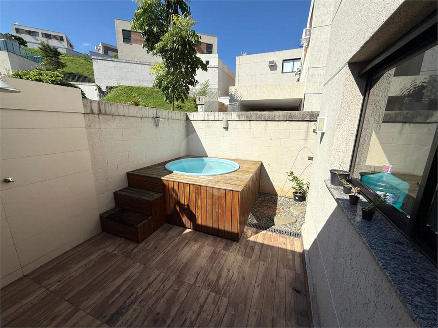 Casa à venda com 3 suítes em Campo Grande, Rio de Janeiro, RJ