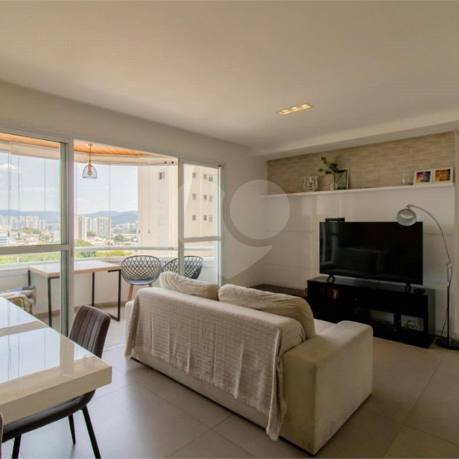 Apartamento à venda com 3 quartos, sendo 1 suíte, em Jardim Zaira, Guarulhos, SP