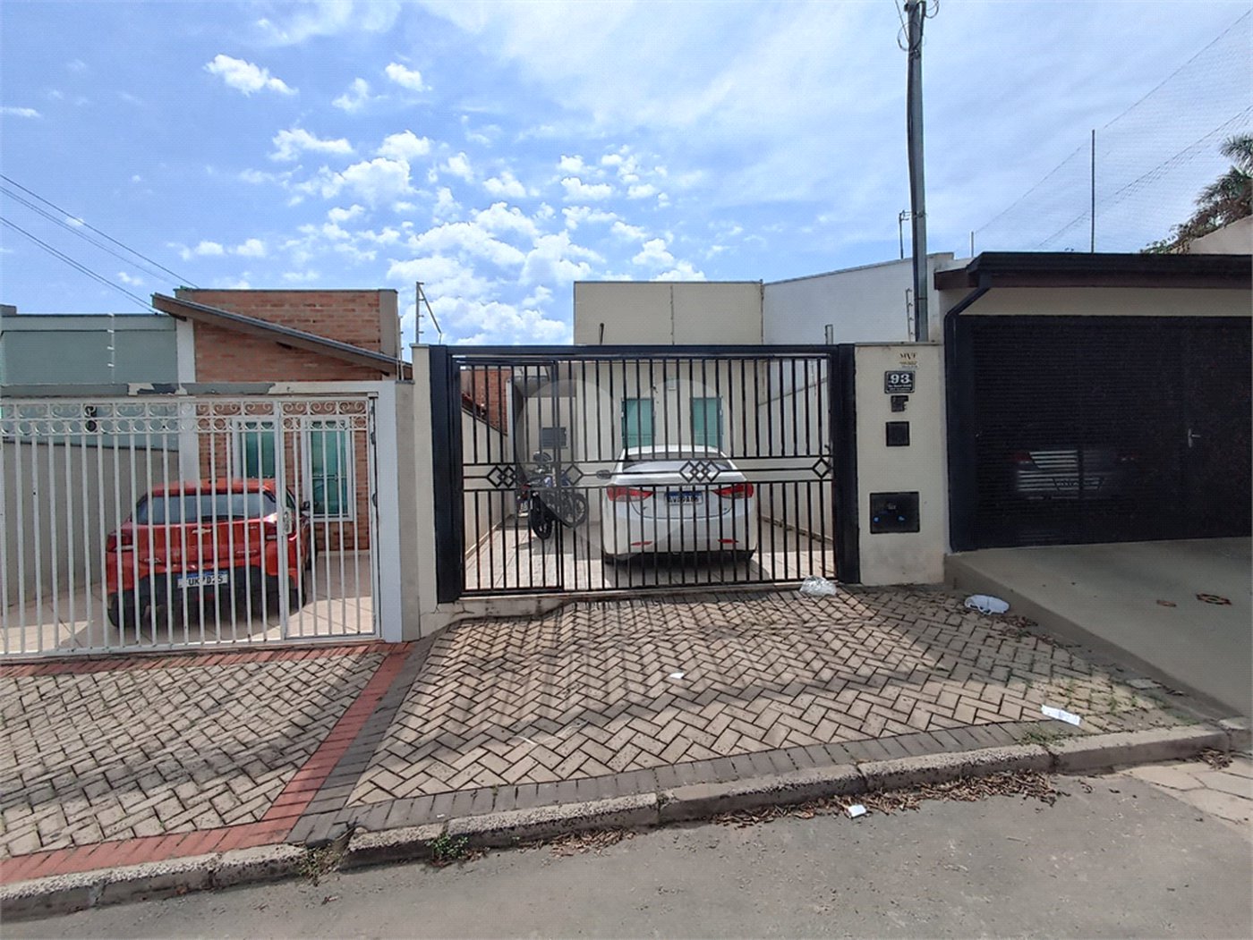 Casa à venda com 2 quartos, sendo 1 suíte, em Jardim Fogaça, Itapetininga, SP