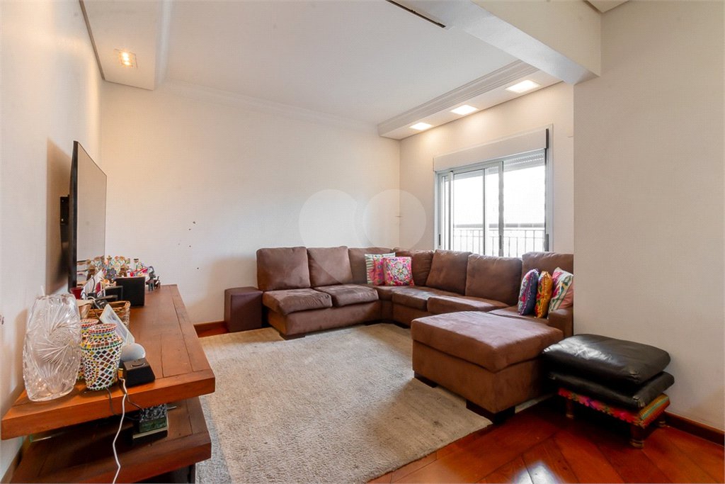 Apartamento à venda ou para alugar com 3 suítes em Santa Cecília, São Paulo, SP