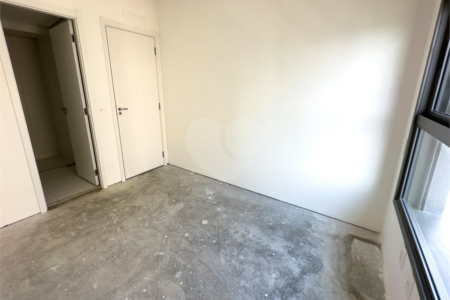 Apartamento à venda com 2 suítes em Santo Amaro, São Paulo, SP