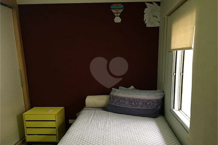 Casa à venda com 3 quartos, sendo 1 suíte, no condomínio 658, São Paulo - SP