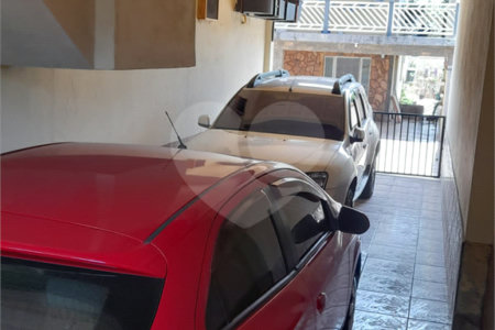 Casa à venda com 4 quartos, sendo 1 suíte, em Campo Grande, Rio de Janeiro, RJ