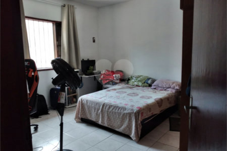 Sobrado à venda com 3 quartos, sendo 1 suíte, em Jaguaré, São Paulo, SP