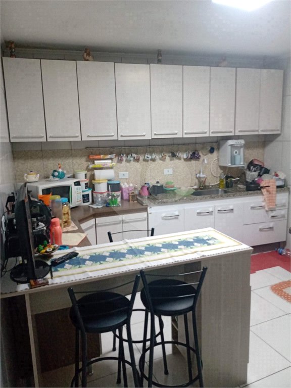 Sobrado à venda com 6 quartos em Horto, São Paulo, SP