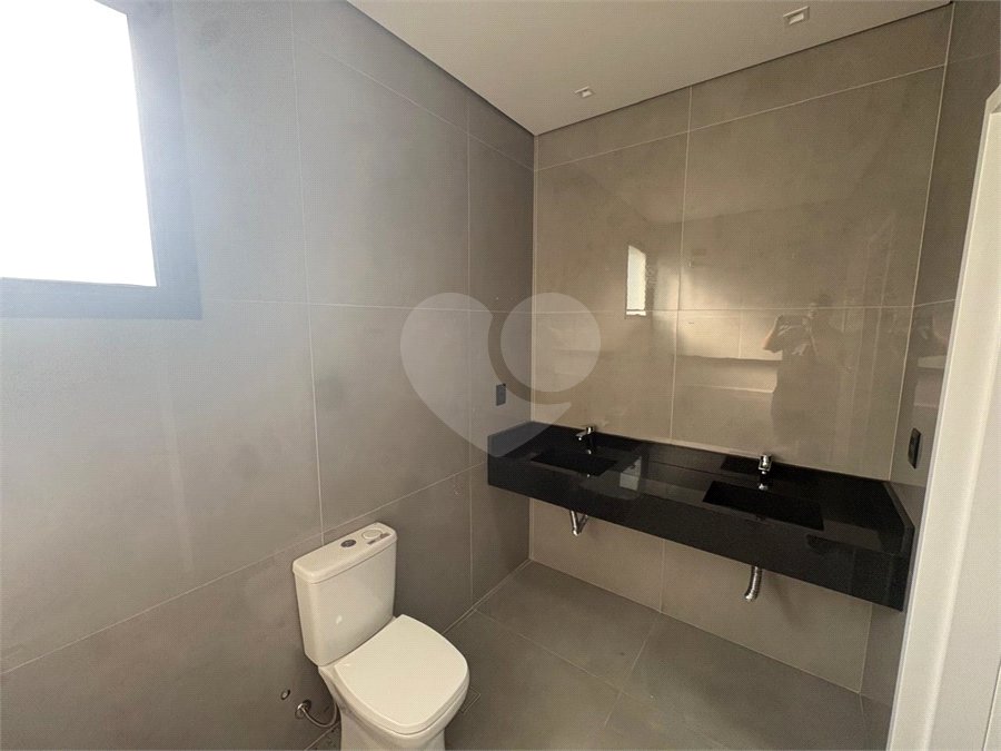 Casa à venda com 3 suítes no condomínio Alphaville Castello, Itu - SP