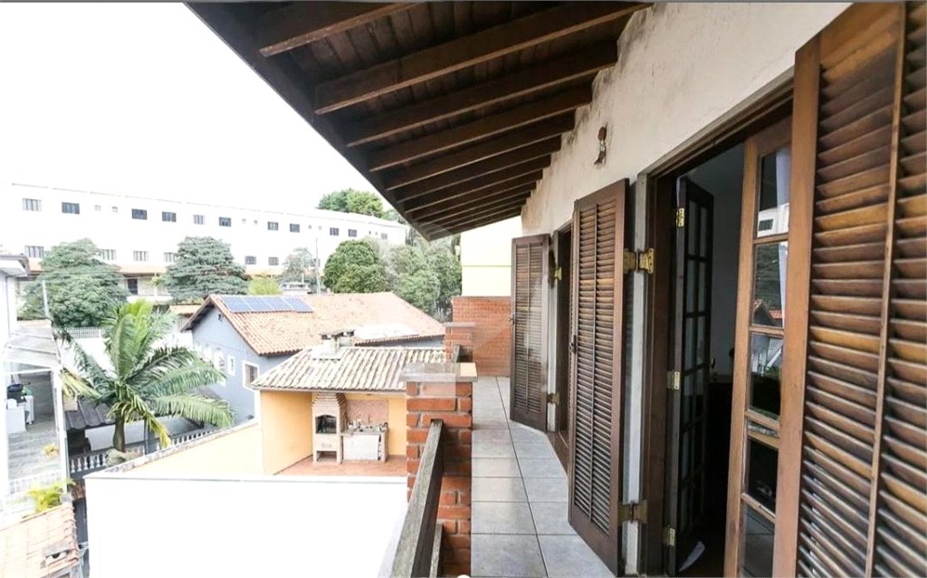 Casa à venda com 3 suítes em Parque Monte Alegre, Taboão da Serra, SP