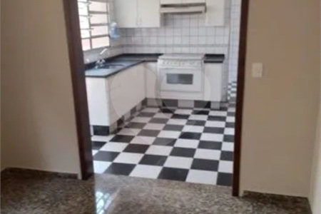 Casa à venda com 4 quartos, sendo 1 suíte, em Parque Fernanda, São Paulo, SP