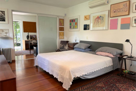 Casa de Vila para alugar com 4 quartos, sendo 1 suíte, em Itaim Bibi, São Paulo, SP